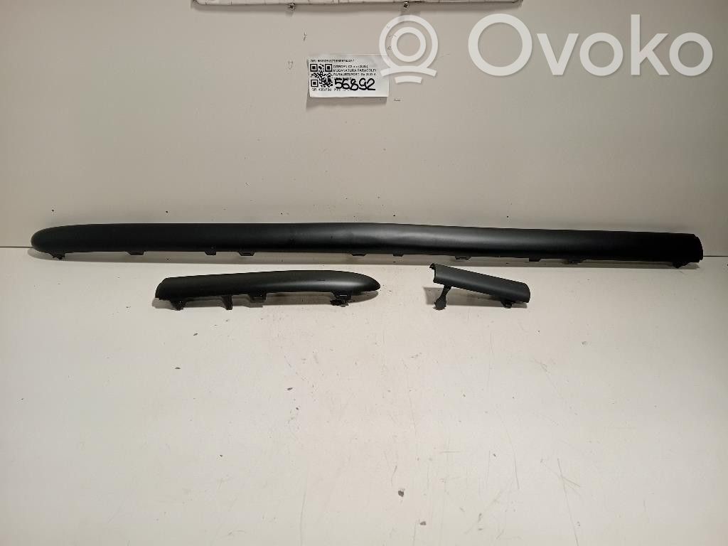 Citroen C3 Takapuskurin alaosan lista 