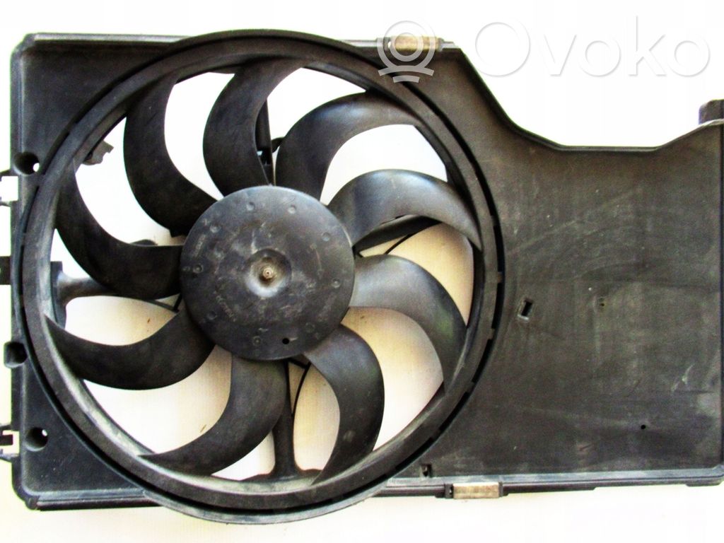 Opel Corsa E Elektrisks radiatoru ventilators 