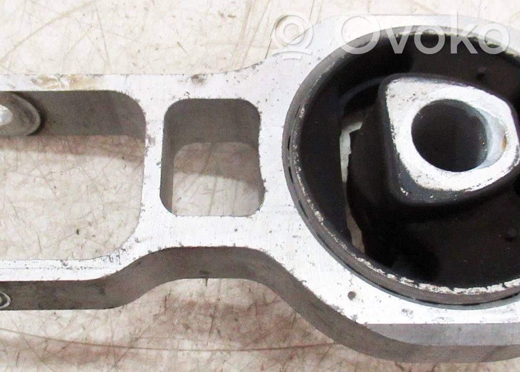 Fiat Tipo Engine mount bracket 