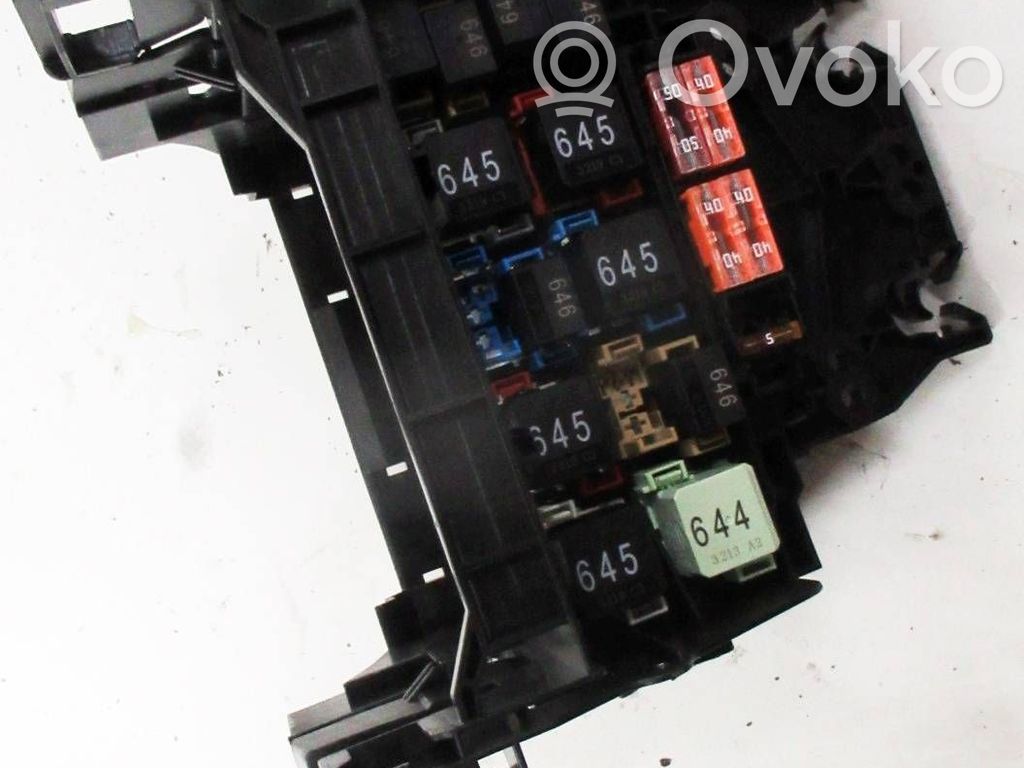 Audi A1 Fuse module 