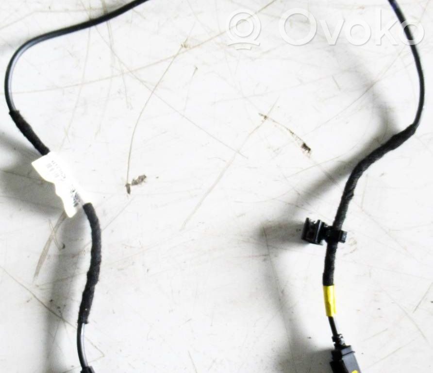 Ford S-MAX Enchufe conector entrada auxiliar 