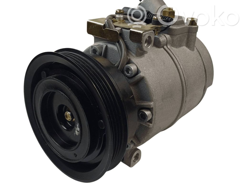 BMW 5 E39 Air conditioning (A/C) compressor (pump) 