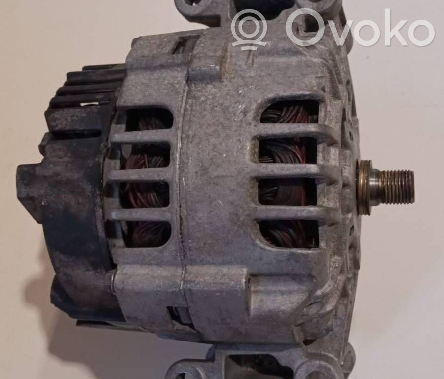 Audi A4 S4 B8 8K Ģenerators 