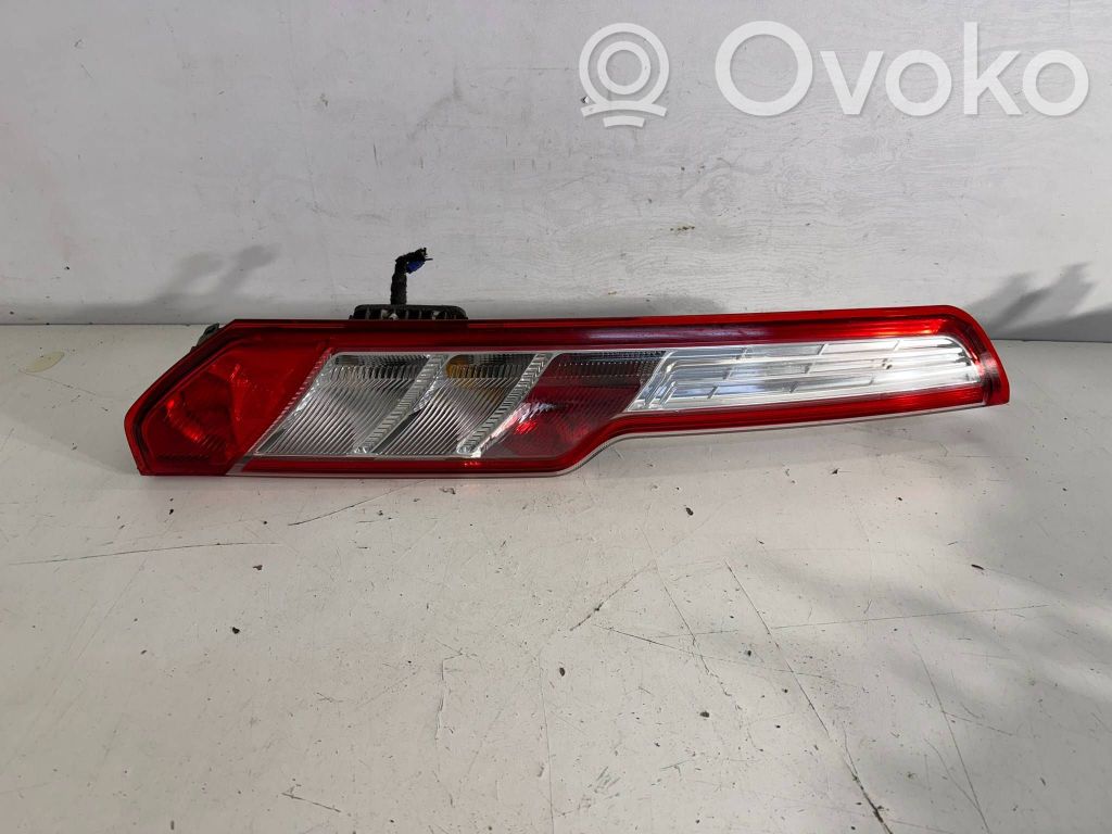 Rear/tail lights   BK2113405AF,15481FE,250220150