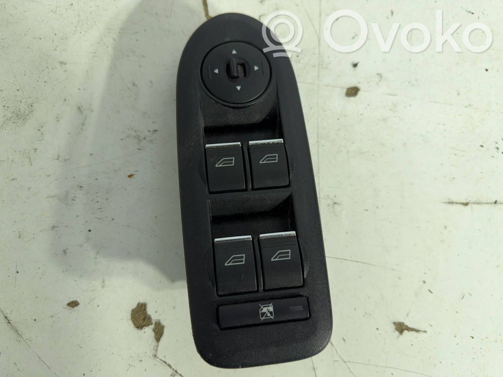 Electric window control switch   8M5T14A132AA,3S003188100