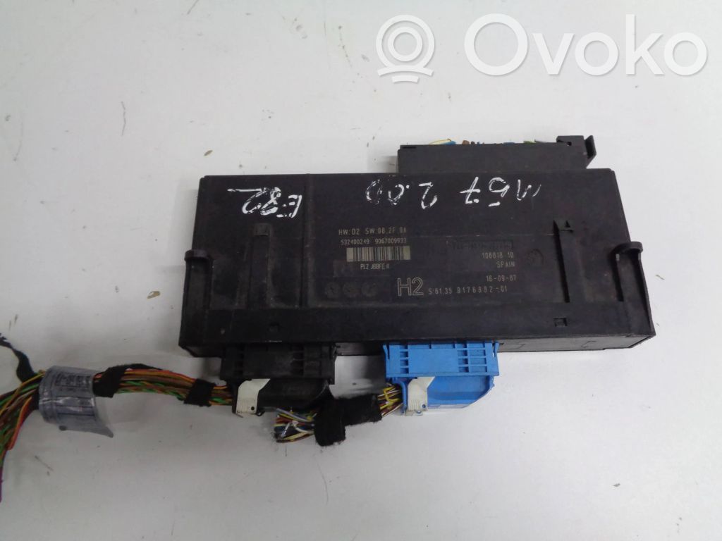 BMW 1 E81 E87 Komforto modulis 