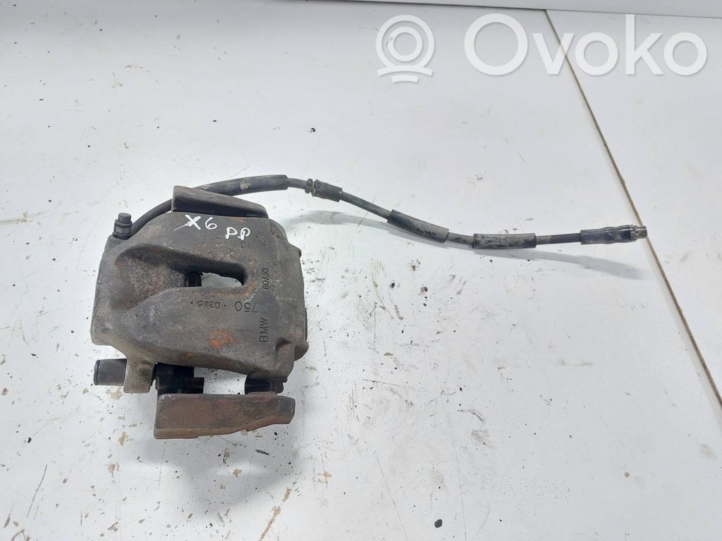 Front brake caliper