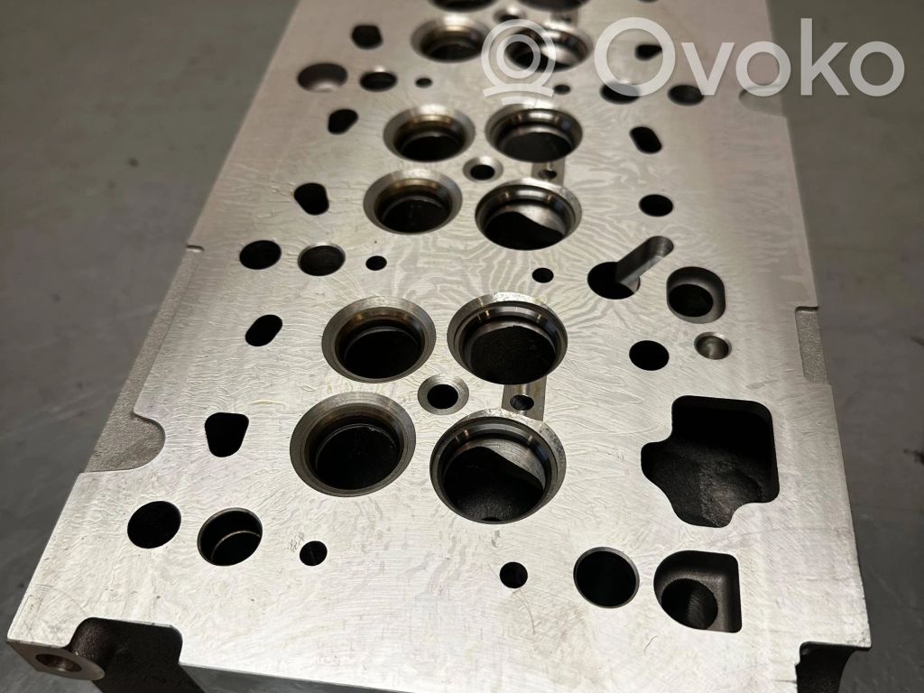 Volkswagen Crafter Engine head 