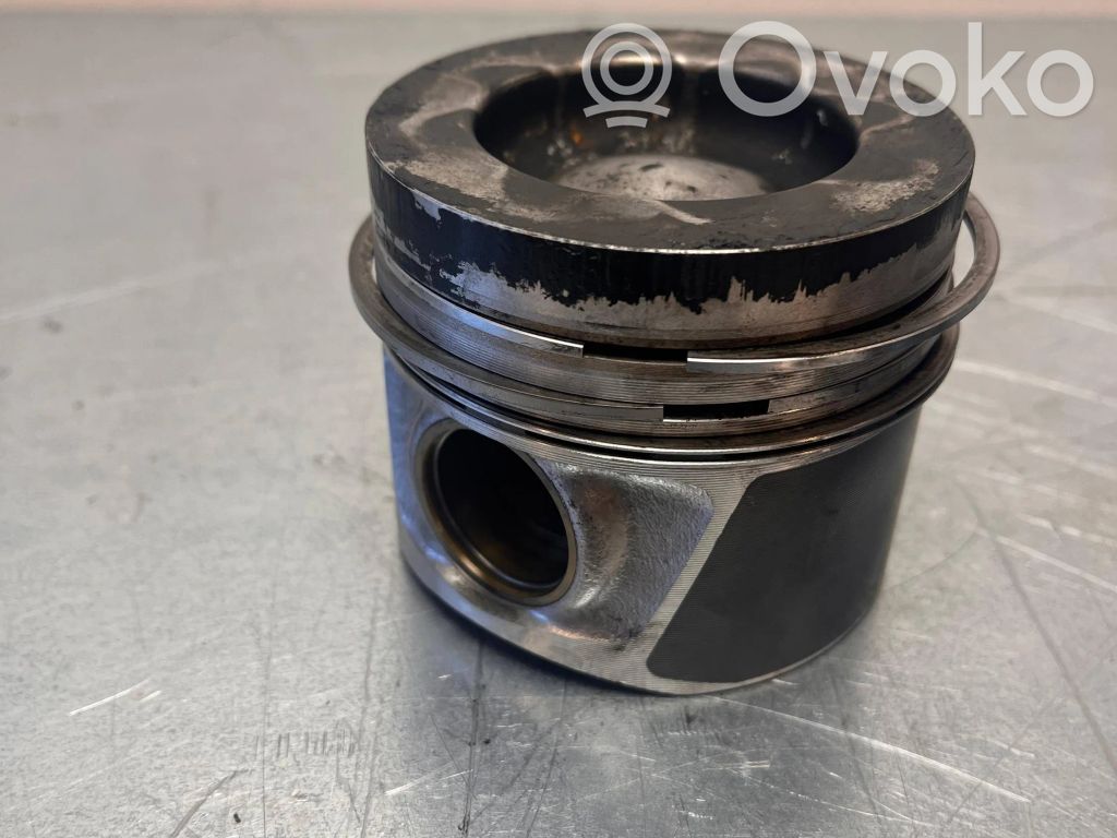 Volkswagen Crafter Pistón 