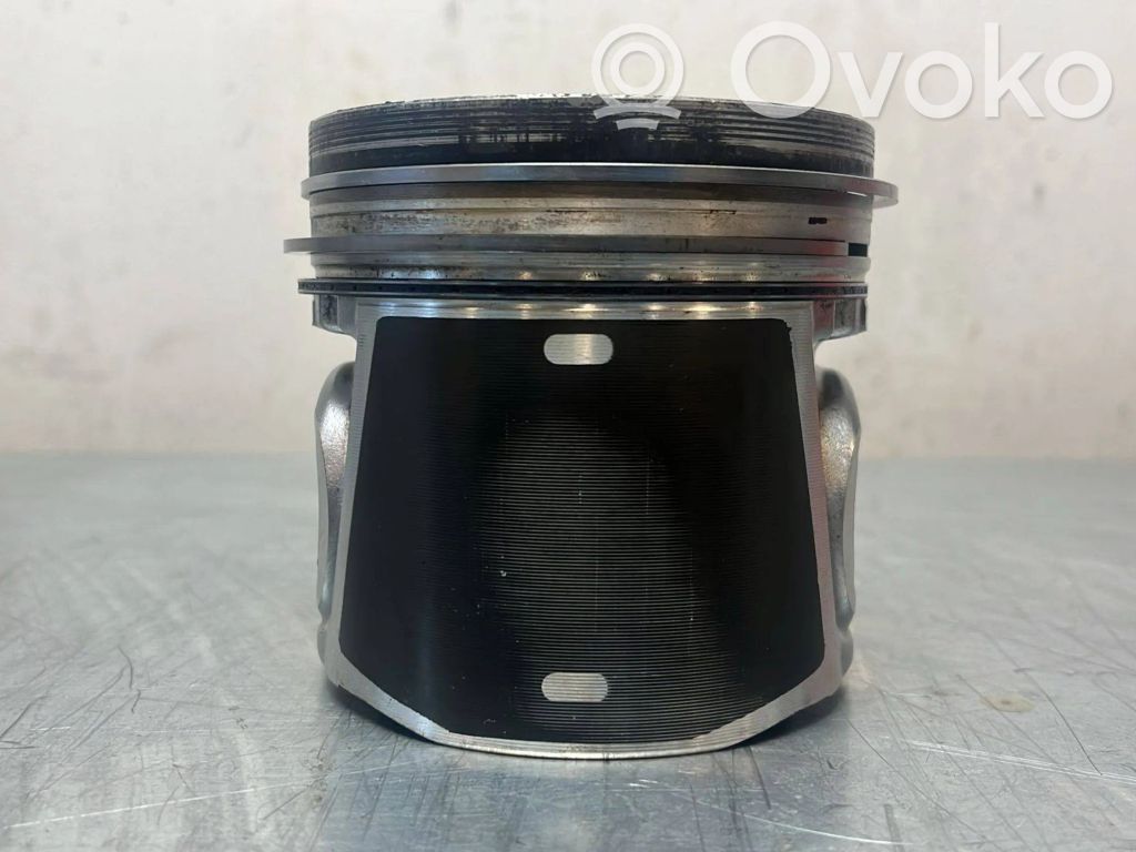 Iveco Daily 3rd gen Piston 