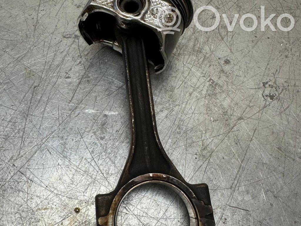 Audi A3 S3 8P Pistone con biella 