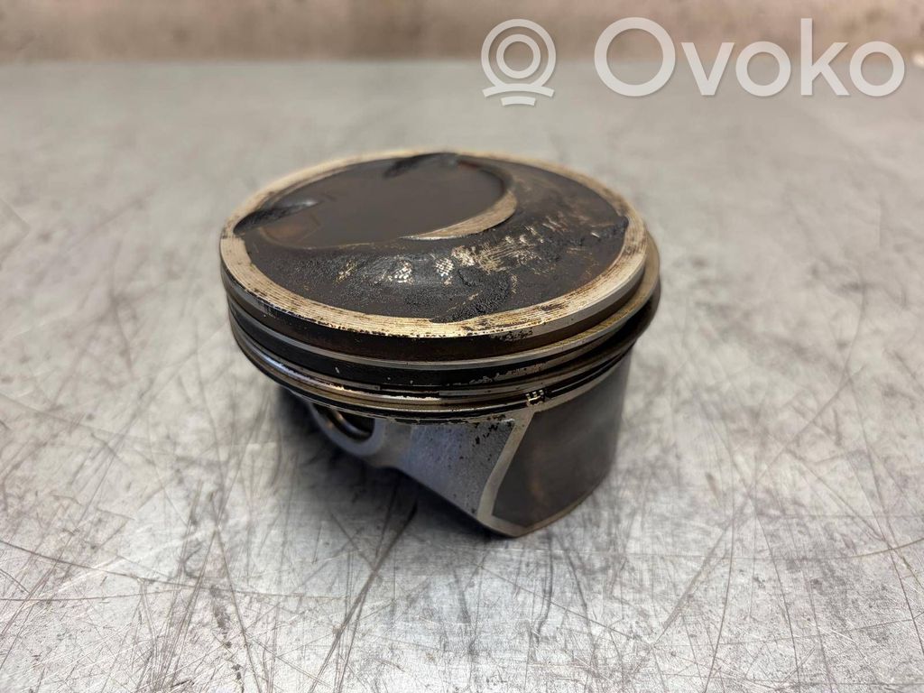 KIA Optima Piston 