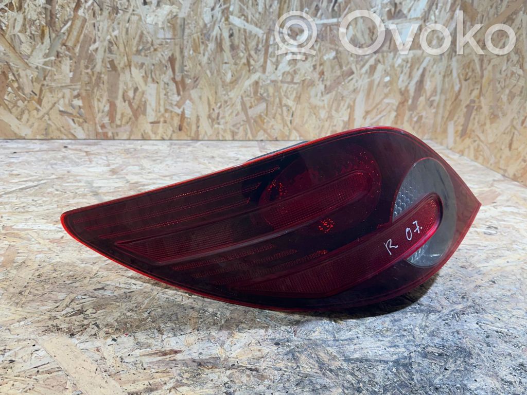 Mercedes-Benz R W251 Lampa tylna 