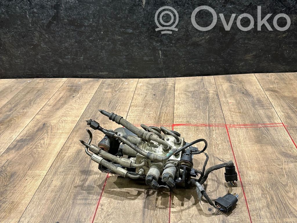 BMW 7 E65 E66 Active stabilizer control/valve assembly 