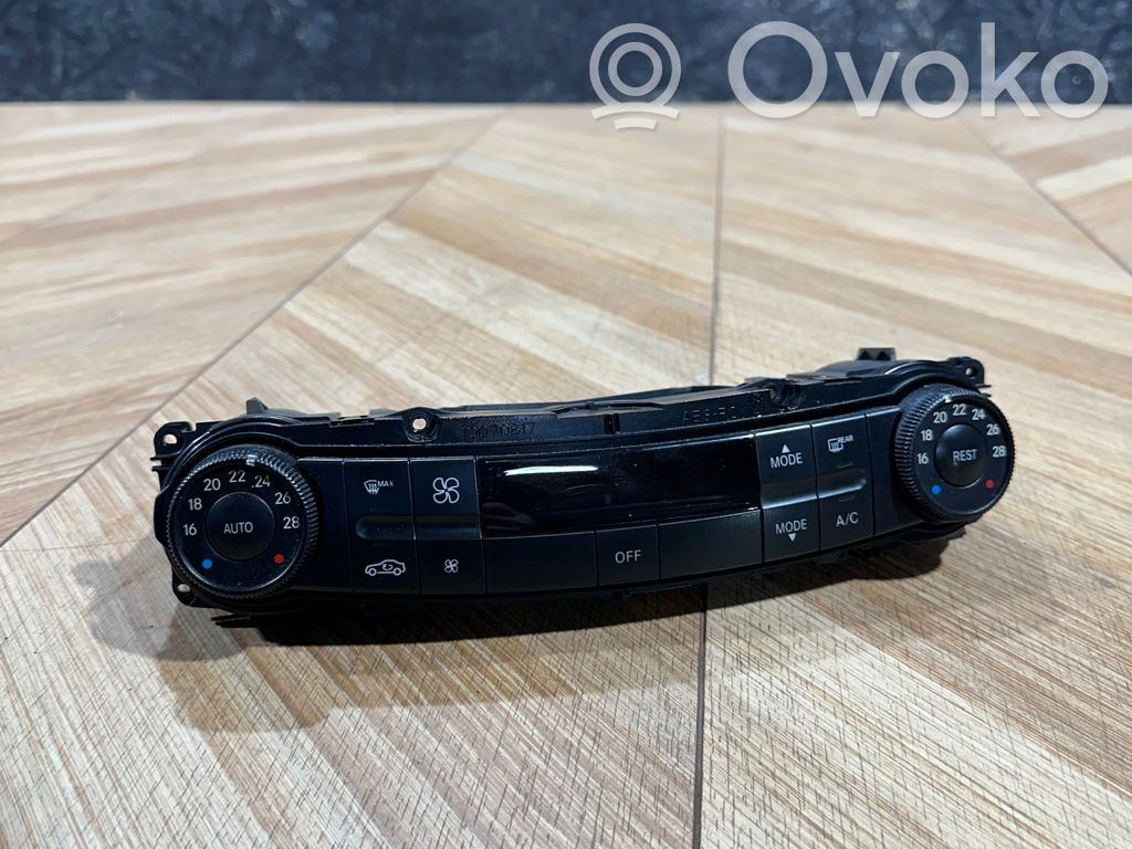 Mercedes-Benz E W211 Climate control unit 