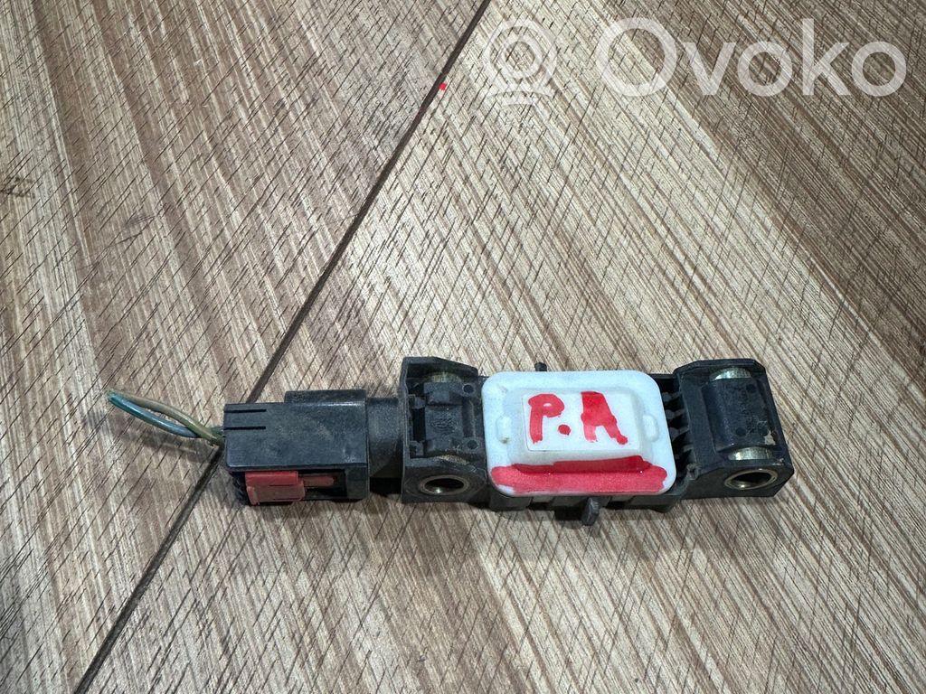 Chrysler Pacifica Airbag deployment crash/impact sensor 