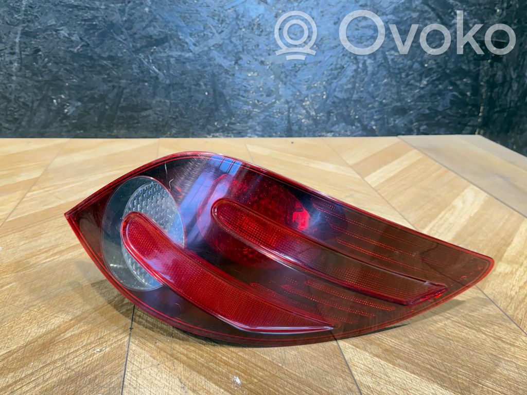 Mercedes-Benz R W251 Rear/tail lights 