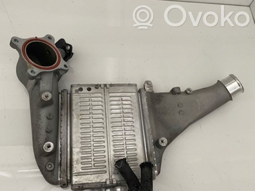 Toyota Auris E180 Interkūlerio radiatorius 