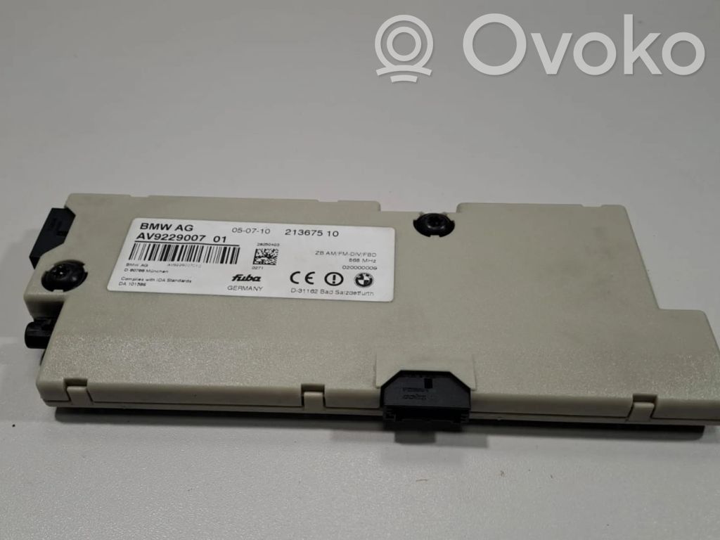 BMW 5 F10 F11 Aerial antenna amplifier 