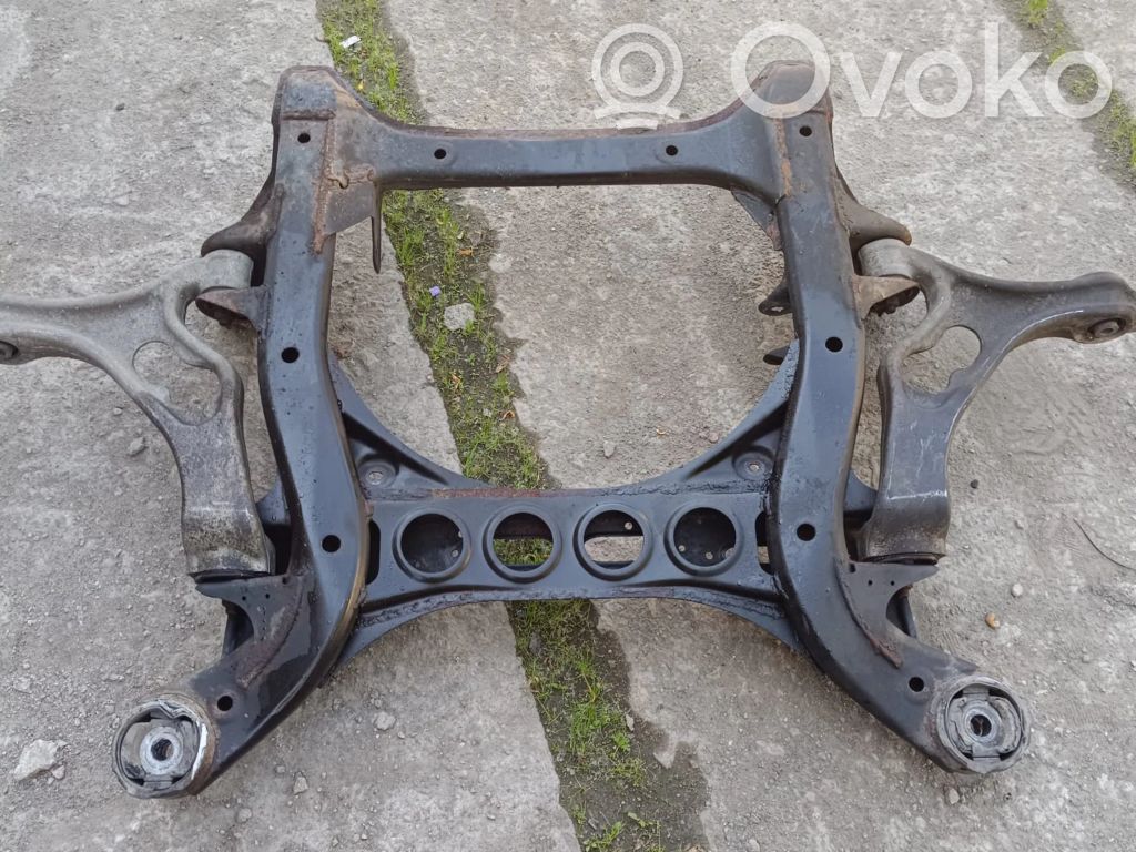 Audi Q7 4L Front subframe 
