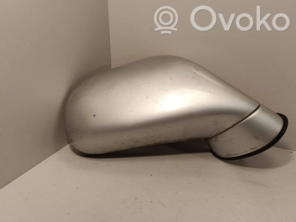 Mitsubishi Carisma Front door electric wing mirror 