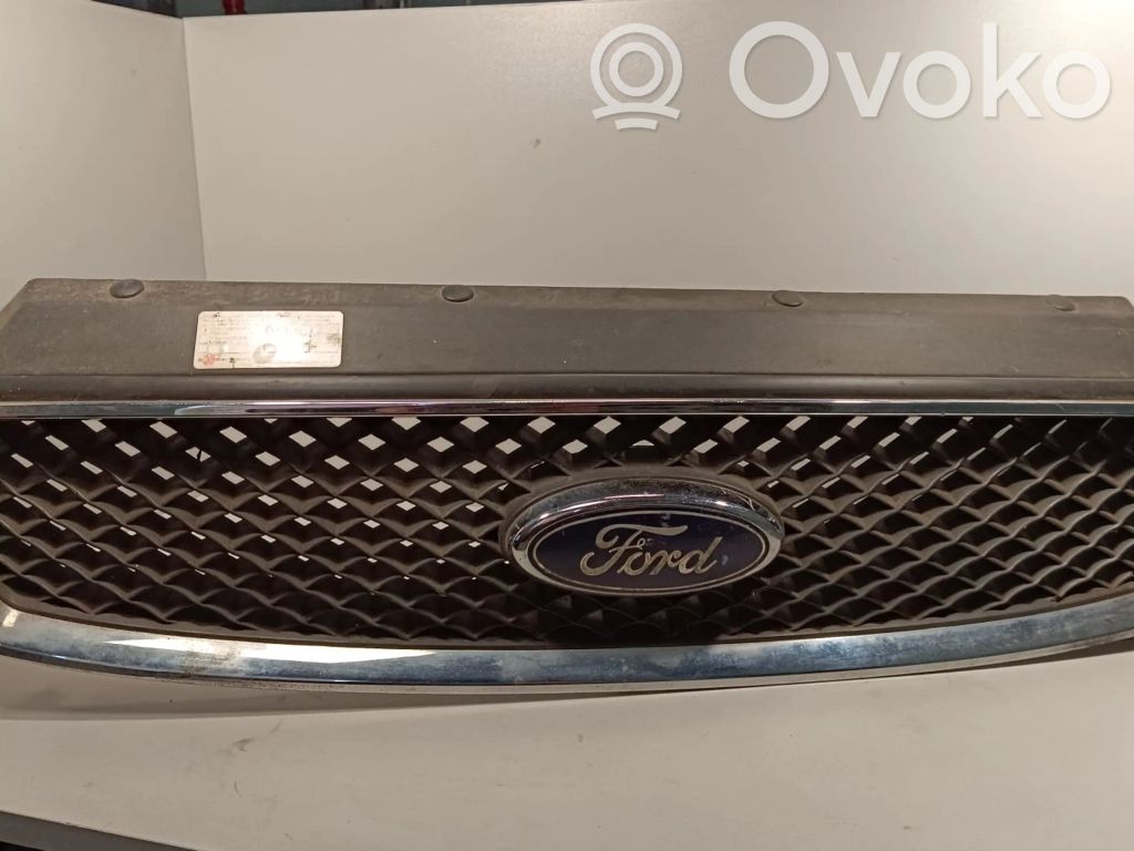 Ford Focus C-MAX Front grill 