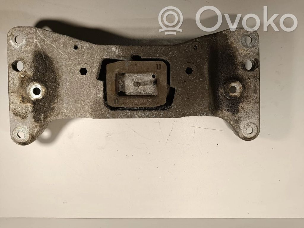 BMW 5 F10 F11 Gear shift cable bracket 