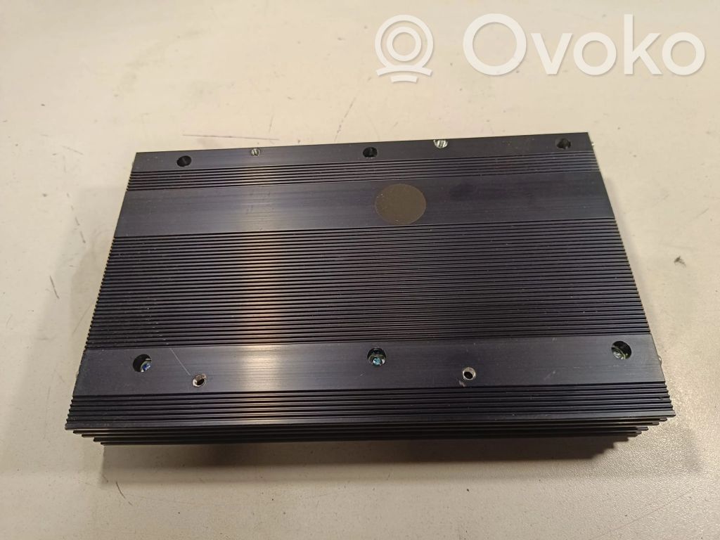 Jeep Grand Cherokee Wzmacniacz audio 