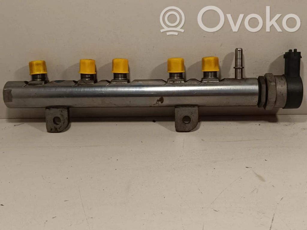 Jeep Grand Cherokee Fuel main line pipe 