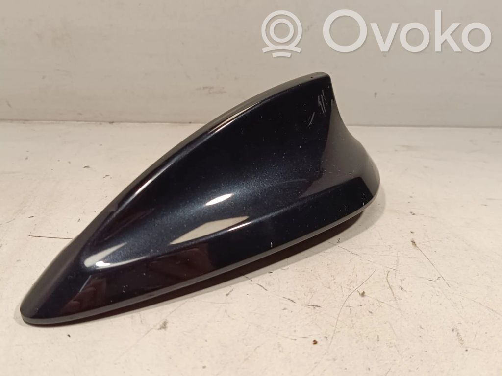 BMW 3 F30 F35 F31 Osłona anteny dachowej GPS 