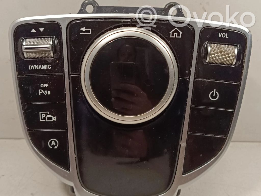 Mercedes-Benz E W213 Panel radia 
