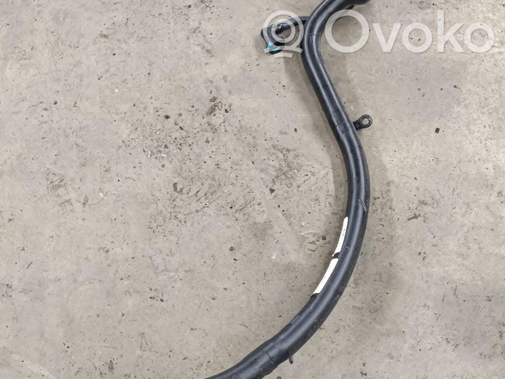 BMW X5 E70 Fuel tank filler neck pipe 