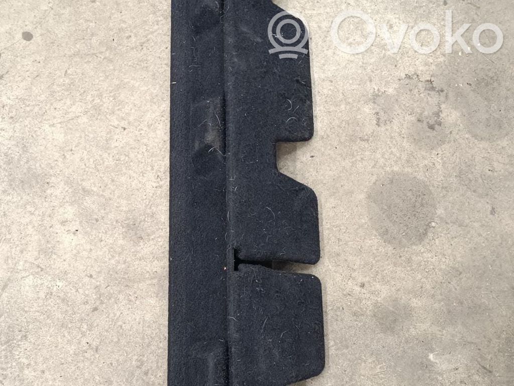 Ford Kuga II Inne elementy wykończenia bagażnika 
