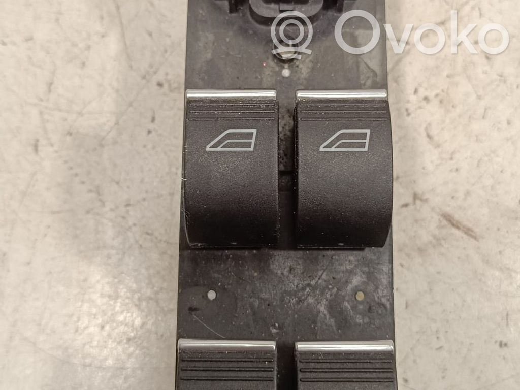 Ford Kuga II Electric window control switch 