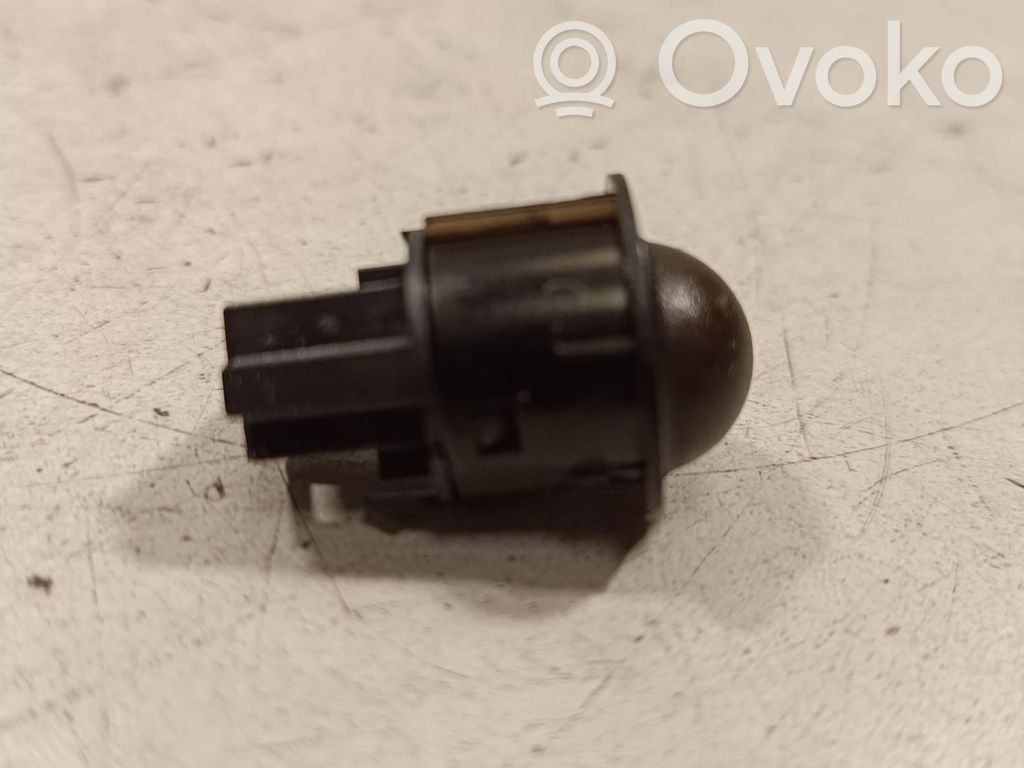 Lancia Thema Lichtsensor 