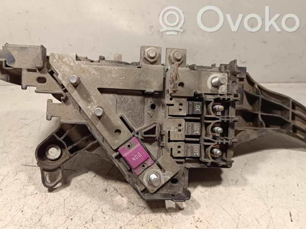 Mercedes-Benz E W213 Cableado positivo 