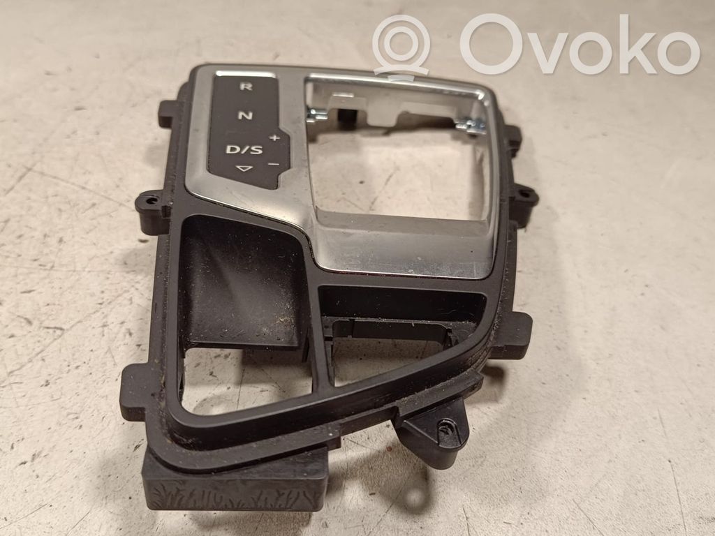 Audi Q7 4M Gear shifter surround trim plastic 