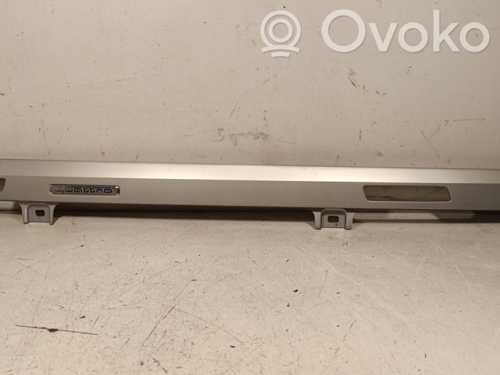 Audi Q7 4M Dashboard glove box trim 