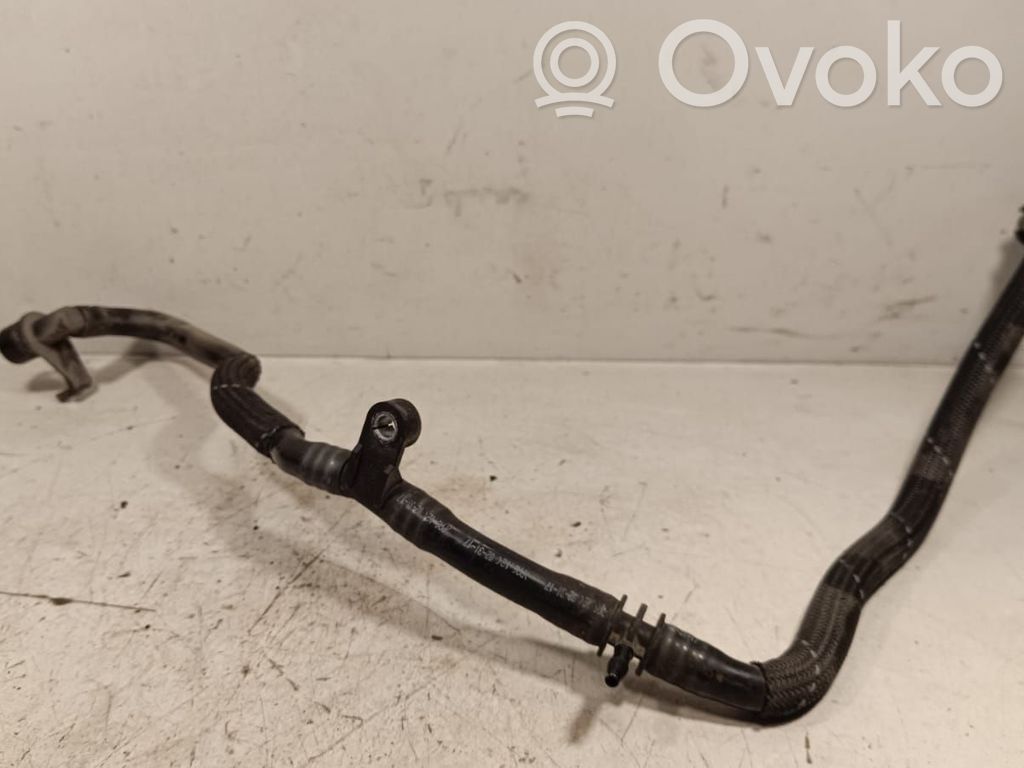 Audi Q7 4M Caurulīte (-es) / šļūtene (-es) 