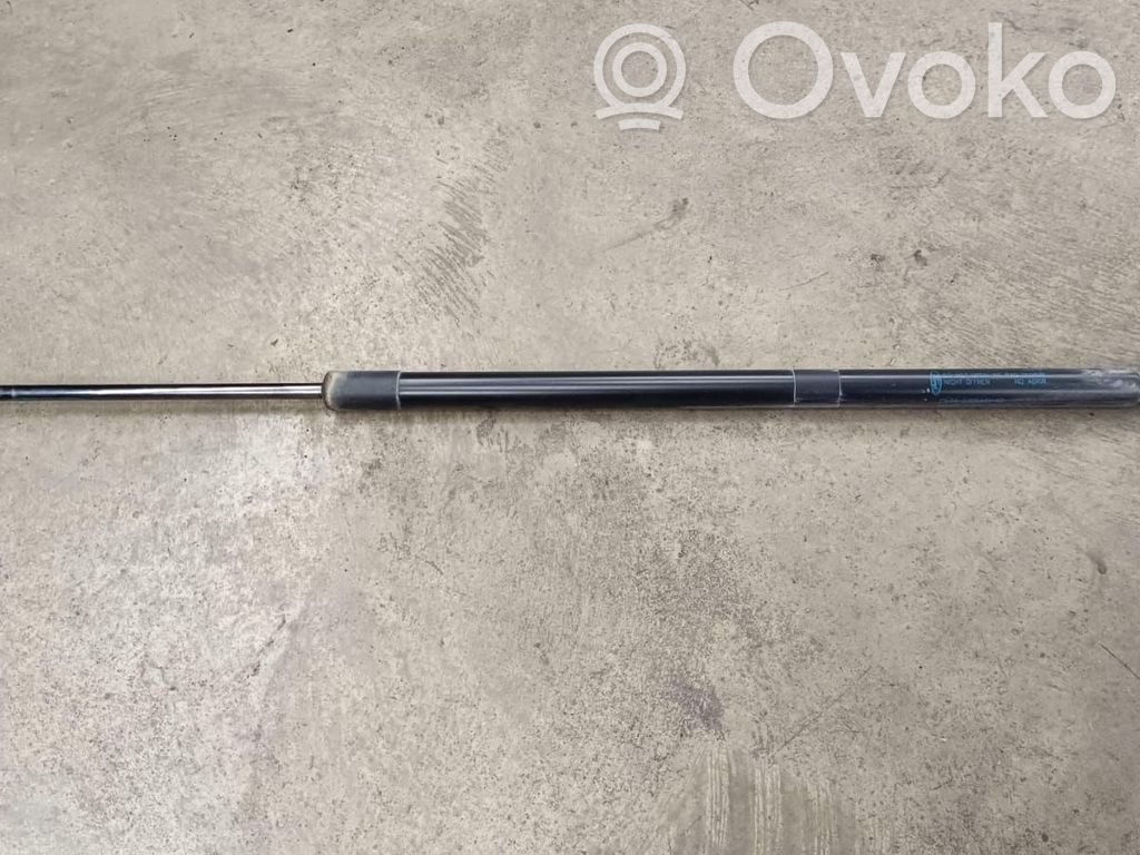 Ford Kuga II Tailgate/trunk strut/damper 