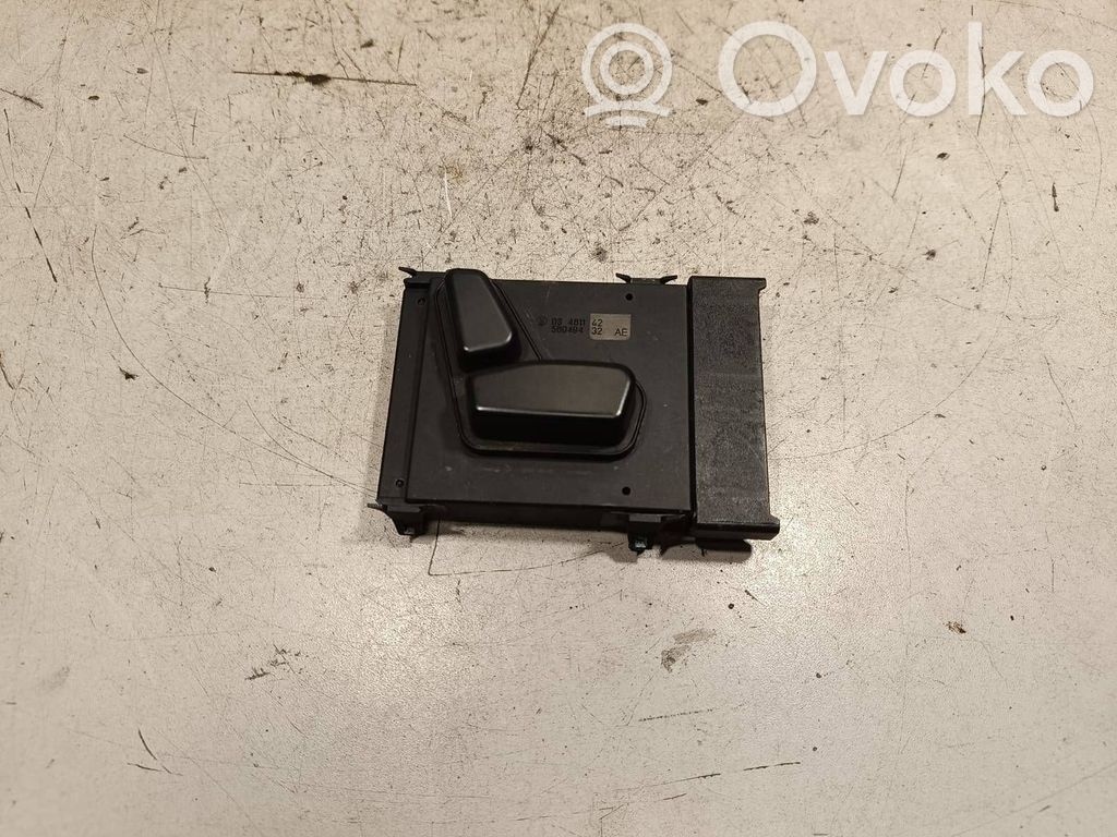 Jeep Grand Cherokee Seat control switch 