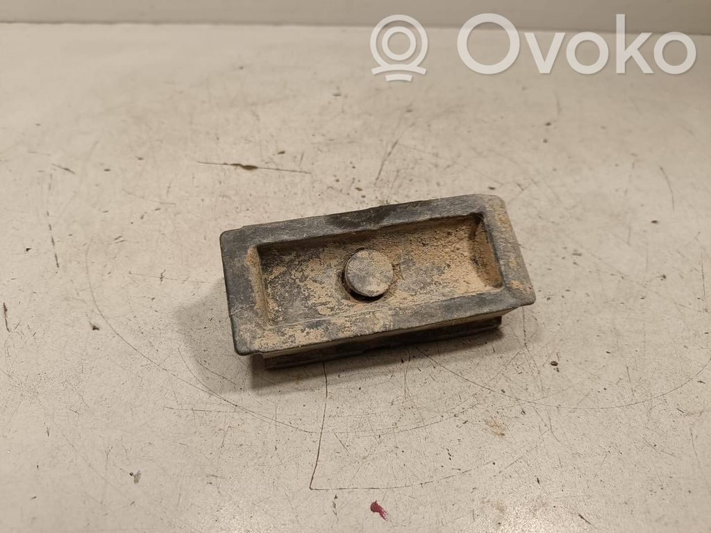 Jacking socket point   4G0802847