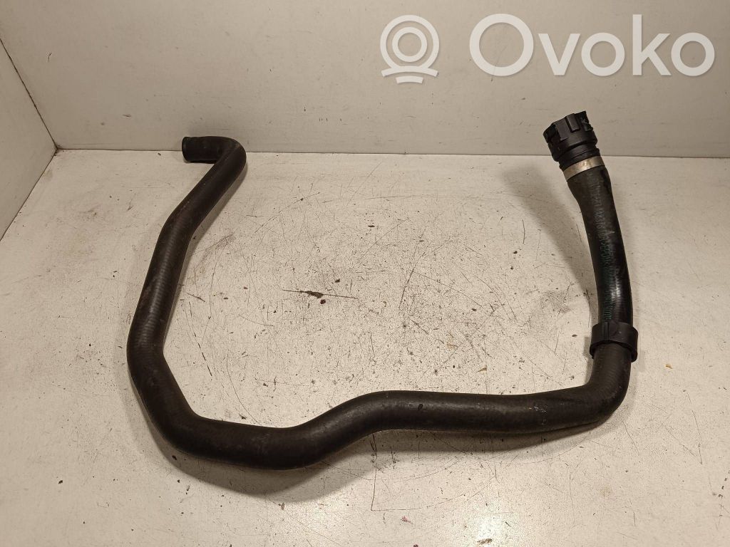 BMW X5 E70 Engine coolant pipe/hose 