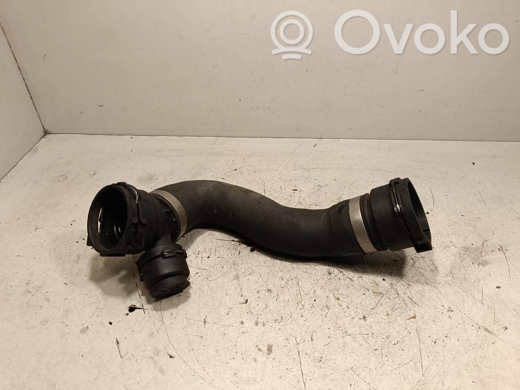BMW X5 E70 Engine coolant pipe/hose 