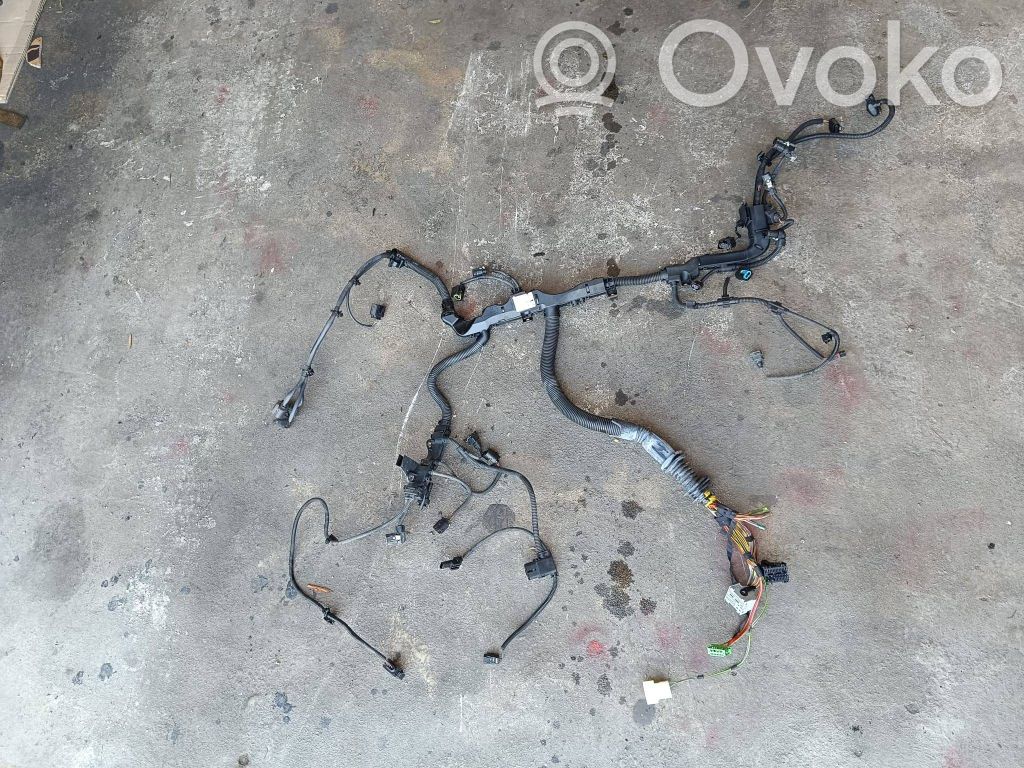 BMW X5 E70 Wiązka przewodów silnika 