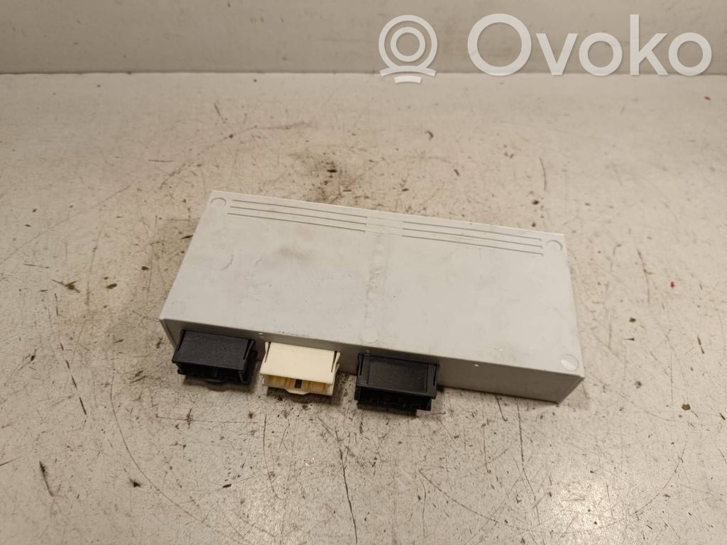 Sterownik / Moduł elektrycznej klapy tylnej / bagażnika   61357317512