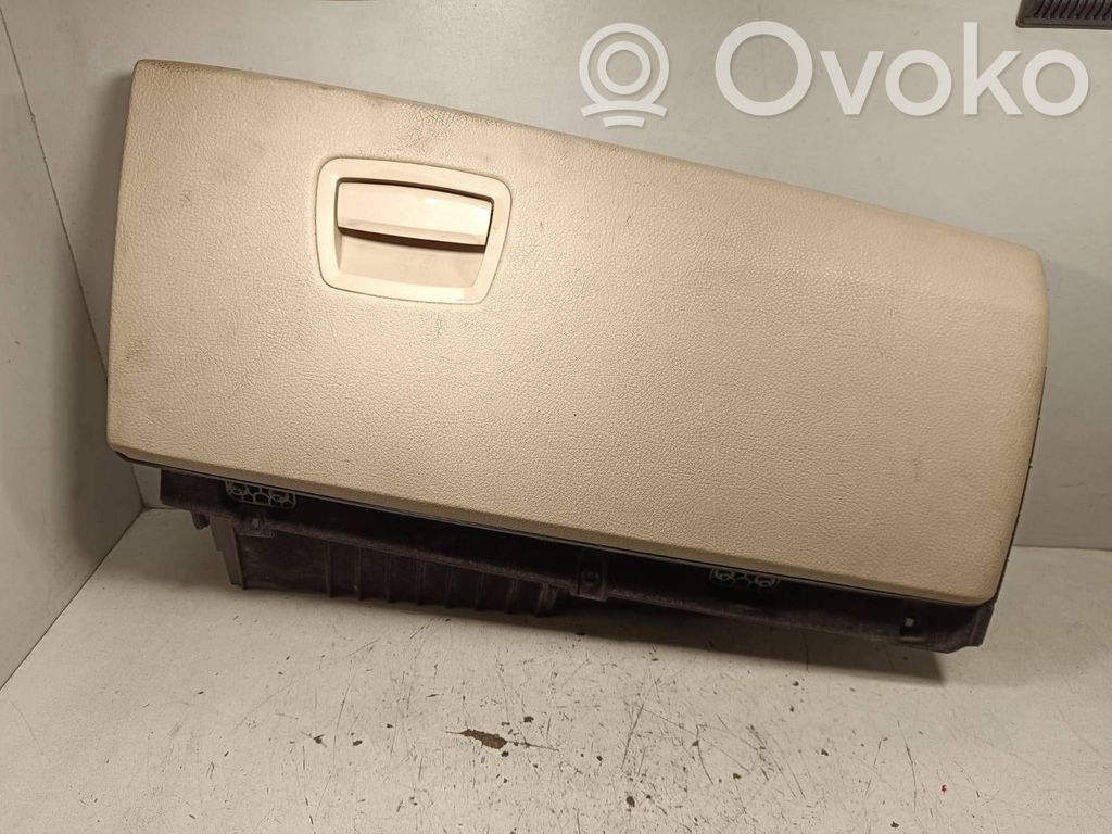 BMW 7 F01 F02 F03 F04 Glove box 