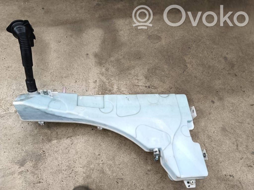 BMW X6 E71 Logu šķidruma tvertne 