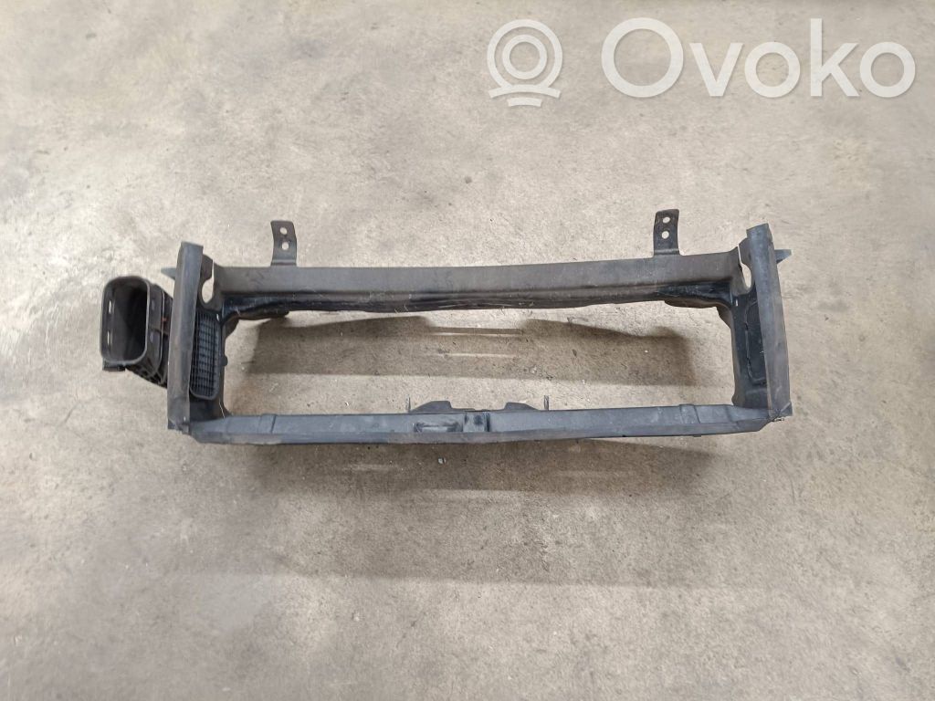 BMW 4 F32 F33 Wlot / Kanał powietrza intercoolera 
