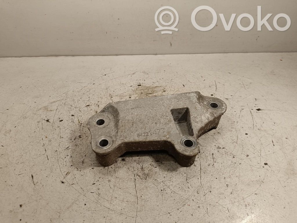 Opel Insignia B Engine mounting bracket 